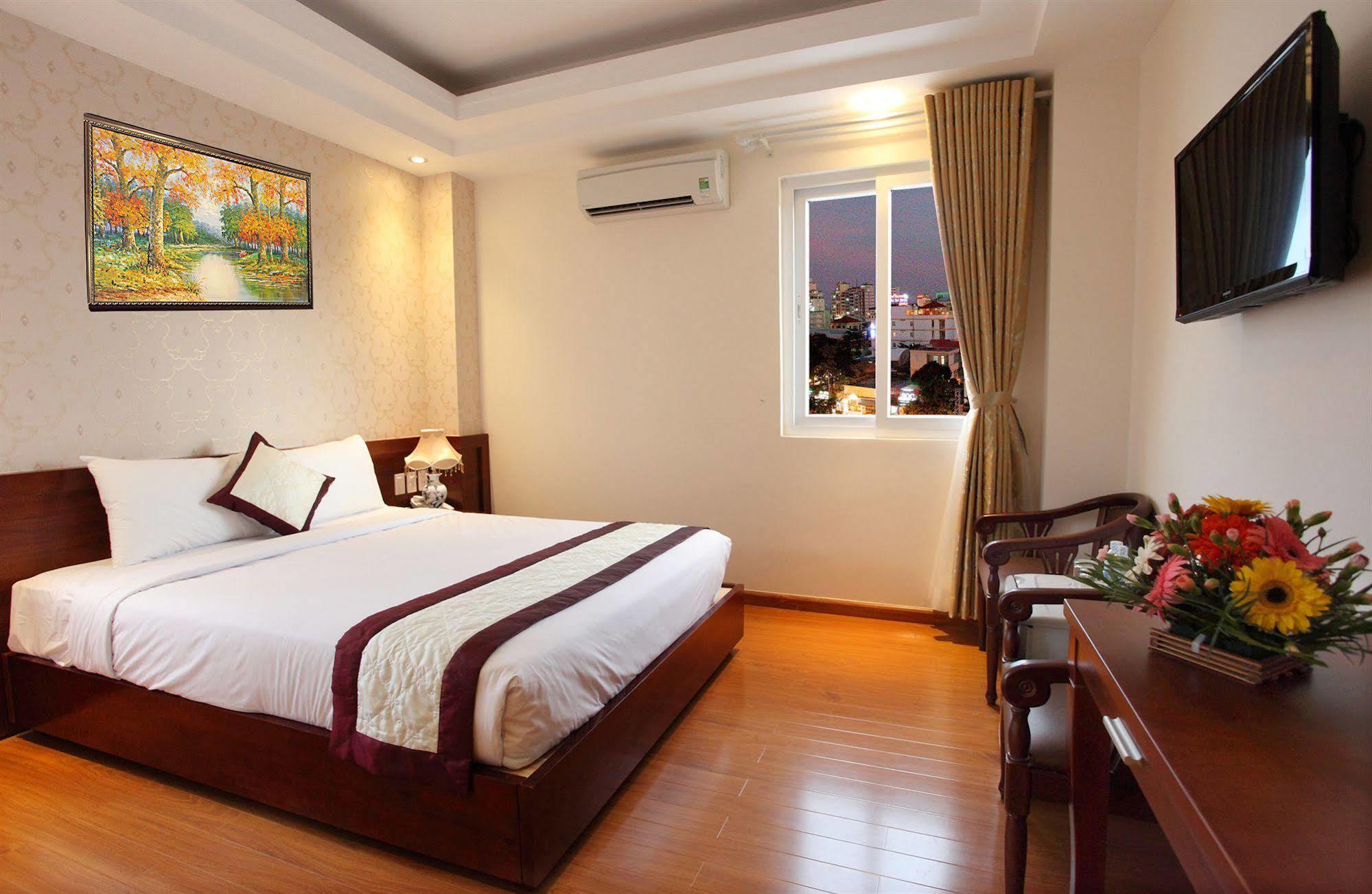 נה טראנג Golden Sand Hotel מראה חיצוני תמונה