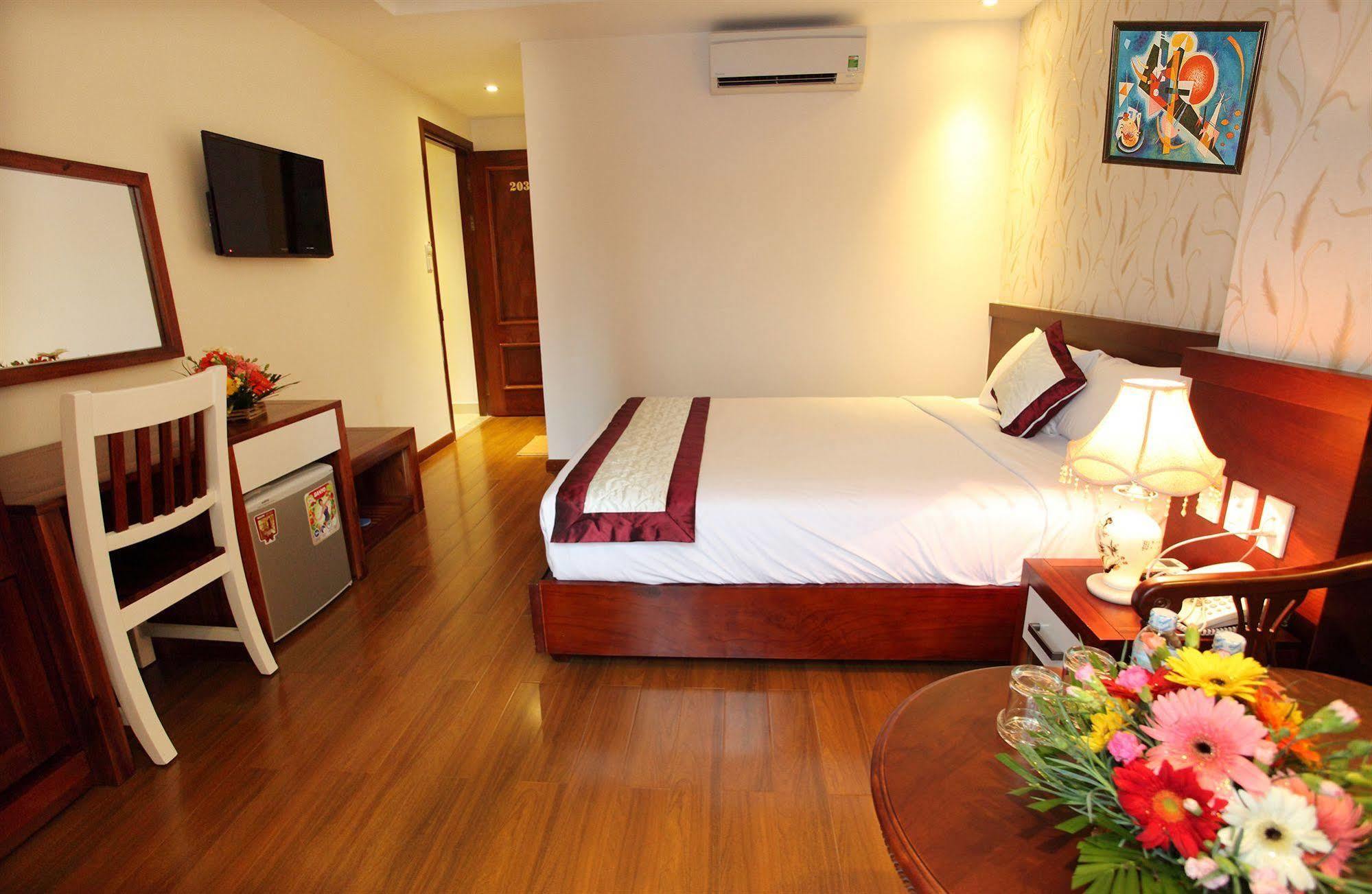 נה טראנג Golden Sand Hotel מראה חיצוני תמונה